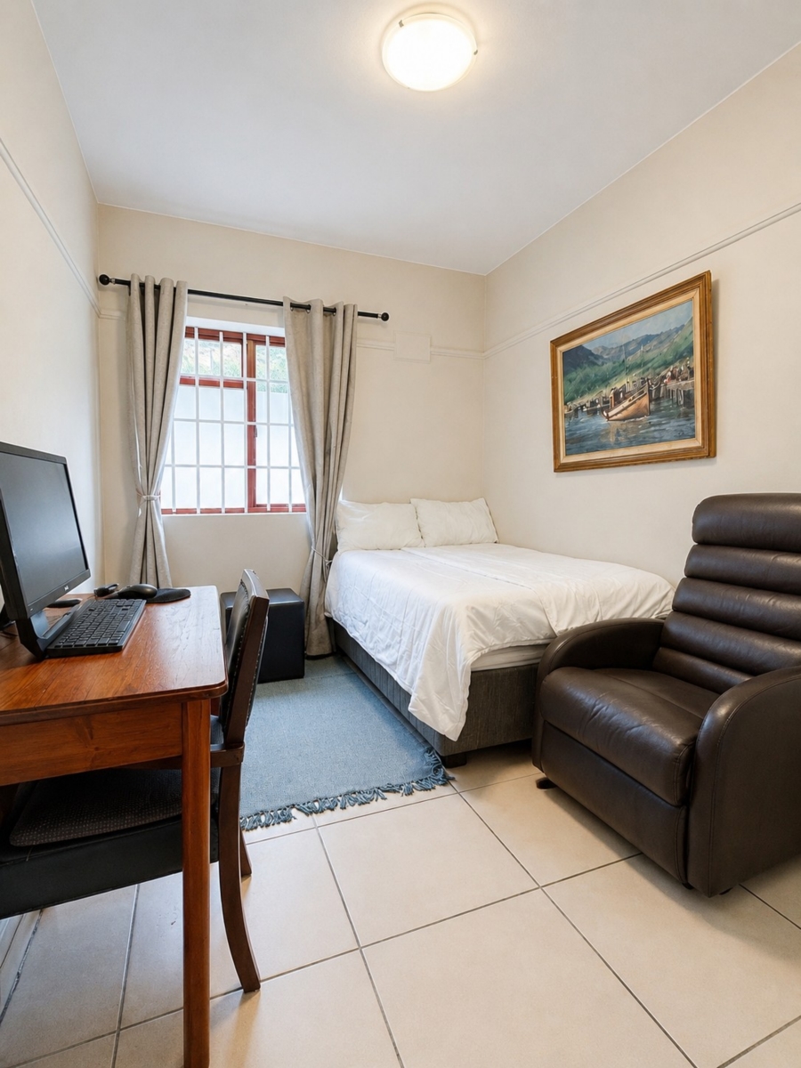 2 Bedroom Property for Sale in Simons Town Western Cape